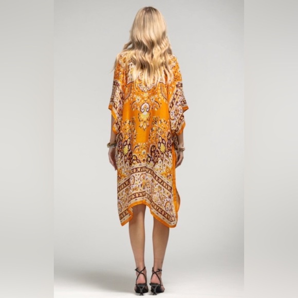 💼 Floral Lightweight Kimono ~  OSFM - Picture 5 of 11